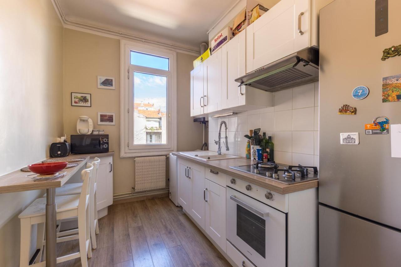 Appartement Climatise Proche Place Comedie Montpellier Exterior photo